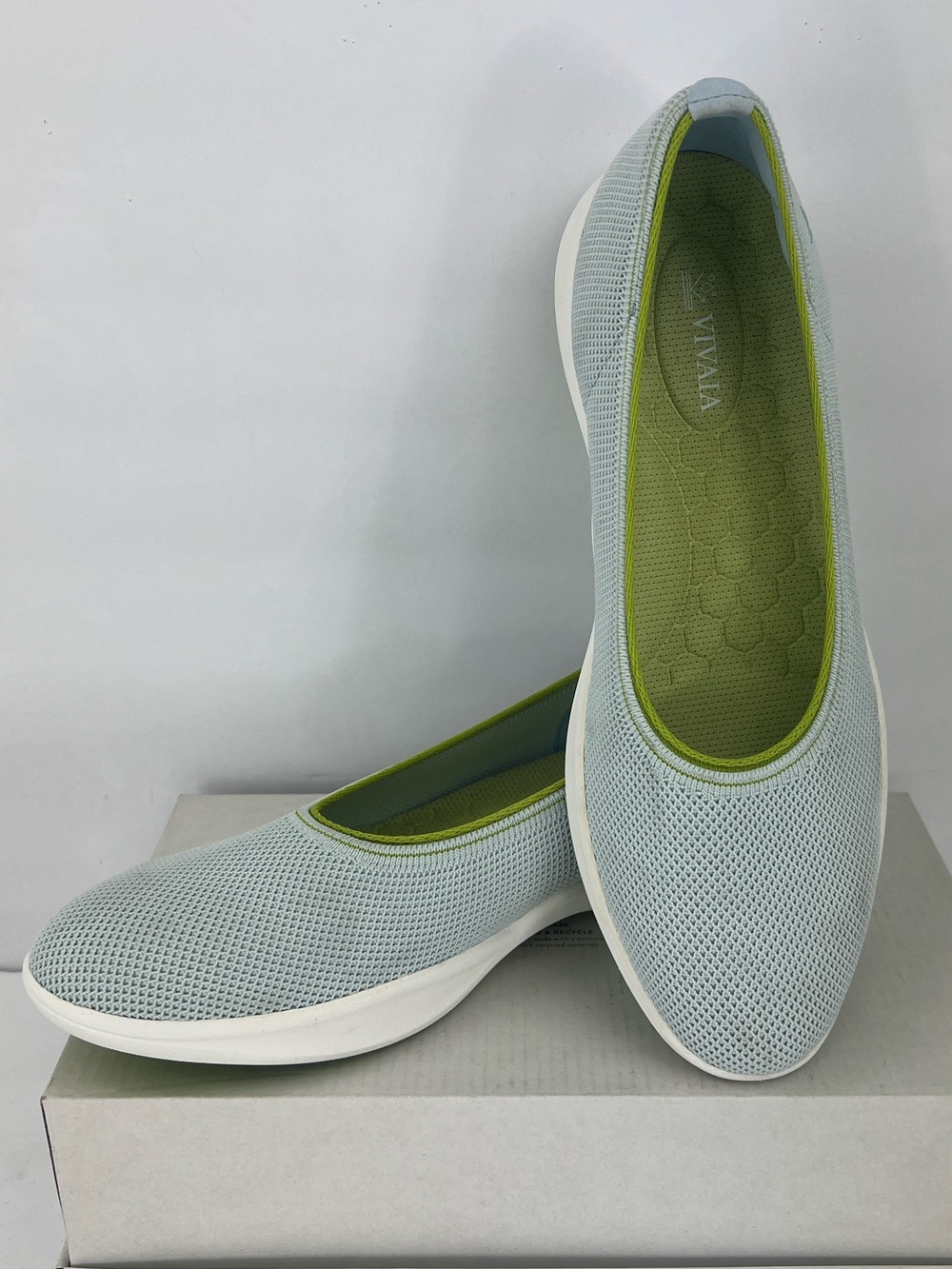 VIVAIA WALKER PRO HYBRID BALLET FLATS, IZABEL, LIGHT GREYISH-BLE KNIT, SIZE 11